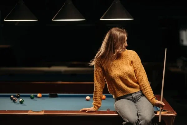 young snooker player